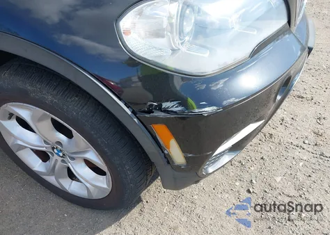 2013 BMW X5 xDrive35D from USA, damaged, VIN 5UXZW0C51D0B92341